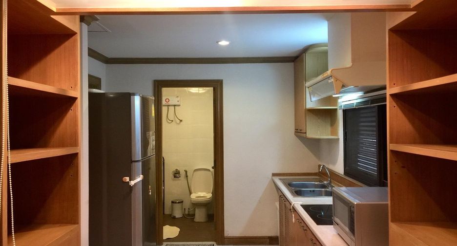 For rent and for sale 2 bedrooms condo 