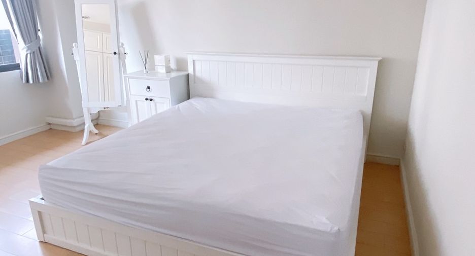 For rent and for sale 2 bedrooms condo 