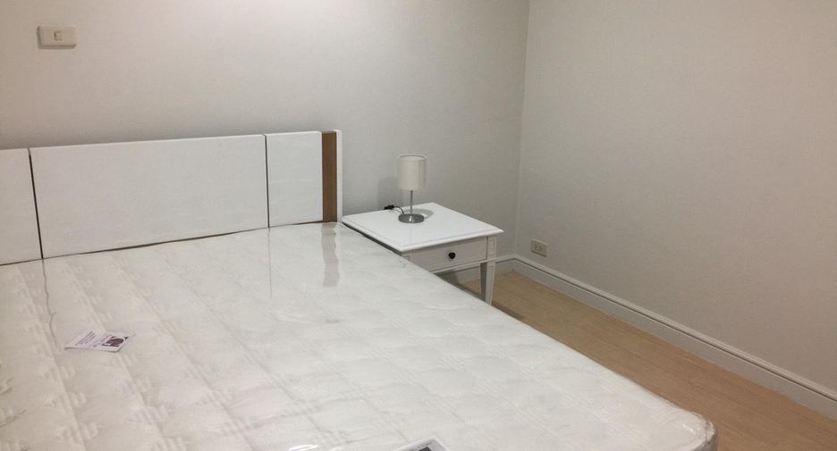 For rent and for sale 2 bedrooms condo 