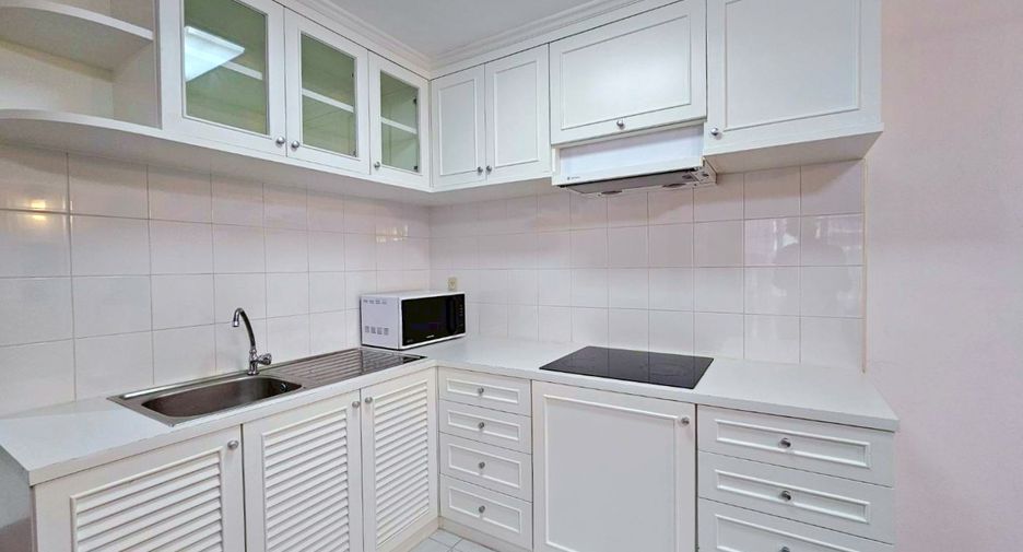 For rent 2 bedrooms condo 