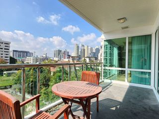 For rent 4 ベッドルーム condo in Khlong Toei, Bangkok