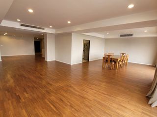 For rent 4 ベッドルーム condo in Watthana, Bangkok