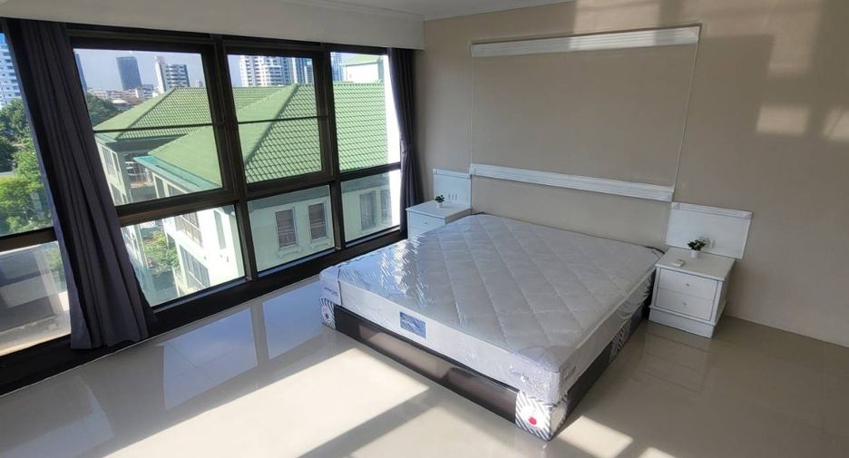 Wohnung zur Miete mit 2 Zimmer in Watthana, Bangkok