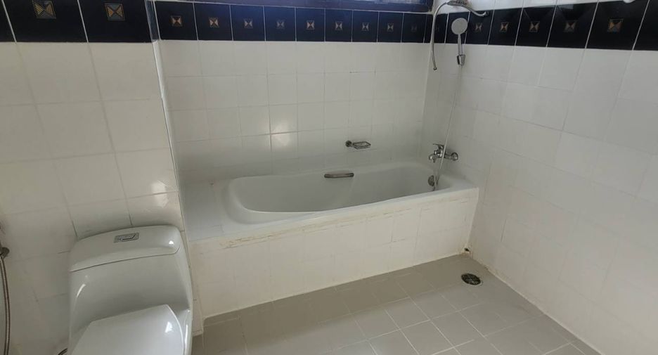 Wohnung zur Miete mit 2 Zimmer in Watthana, Bangkok