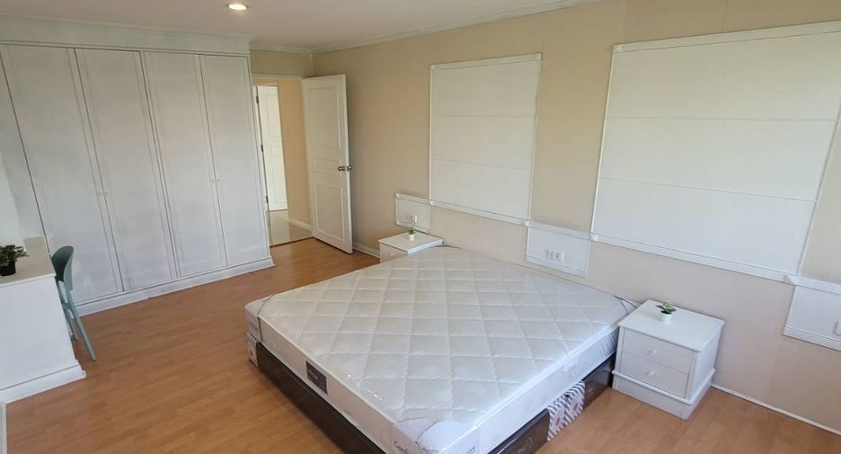 Wohnung zur Miete mit 2 Zimmer in Watthana, Bangkok