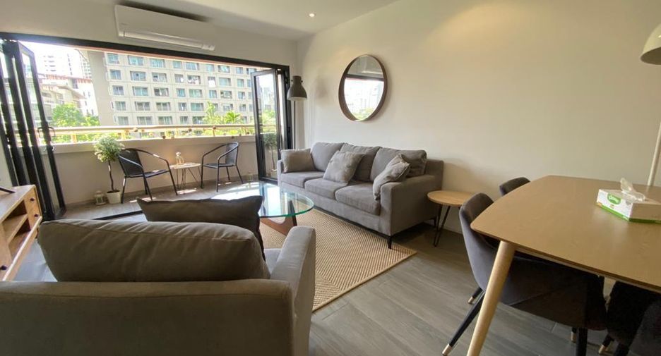 For rent 2 bedrooms condo in Khlong Toei, Bangkok
