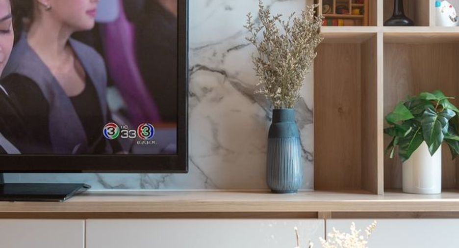For rent 1 bed condo 