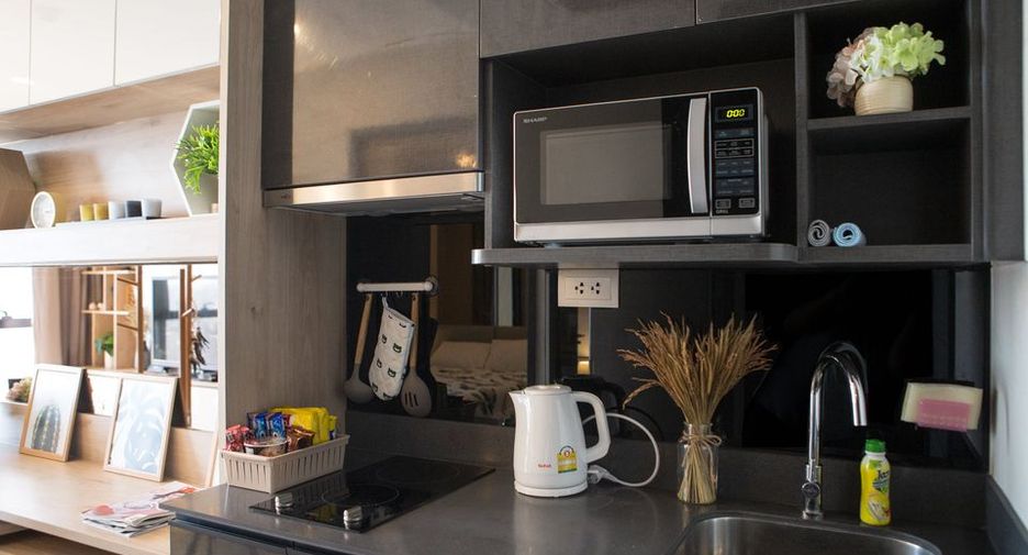 For rent 1 bed condo 