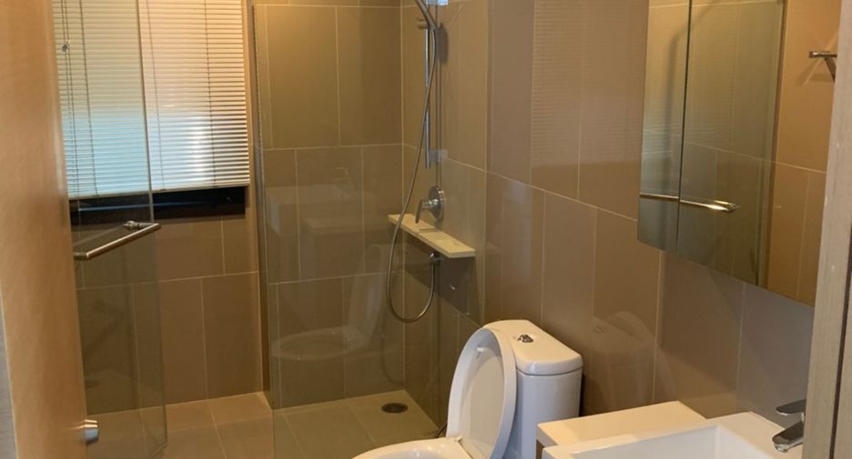 For rent 2 ベッドルーム condo in Pathum Wan, Bangkok
