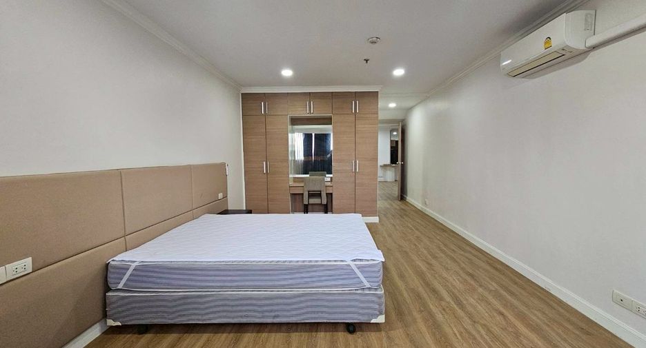 À louer 2 chambres condo à Khlong Toei, Bangkok