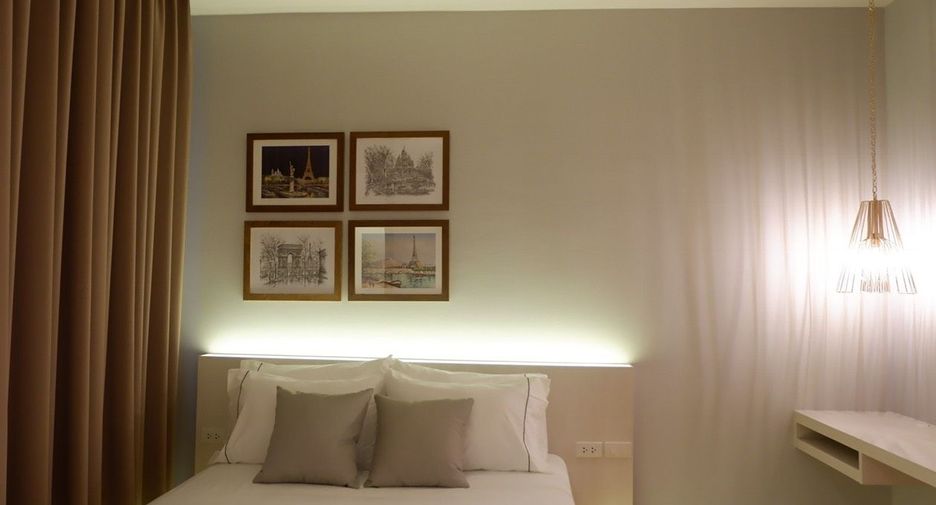 For rent 2 bedrooms condo in Khlong Toei, Bangkok