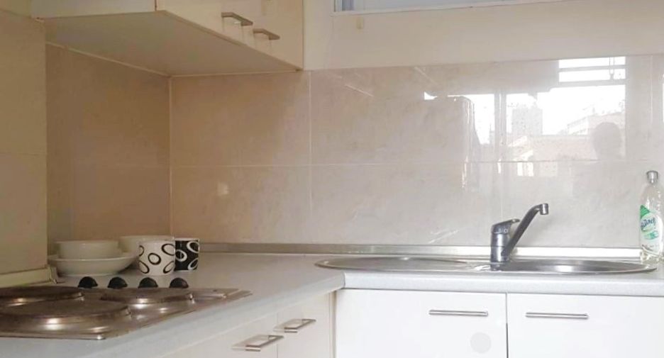 Condo en alquiler de 2 habitaciones 