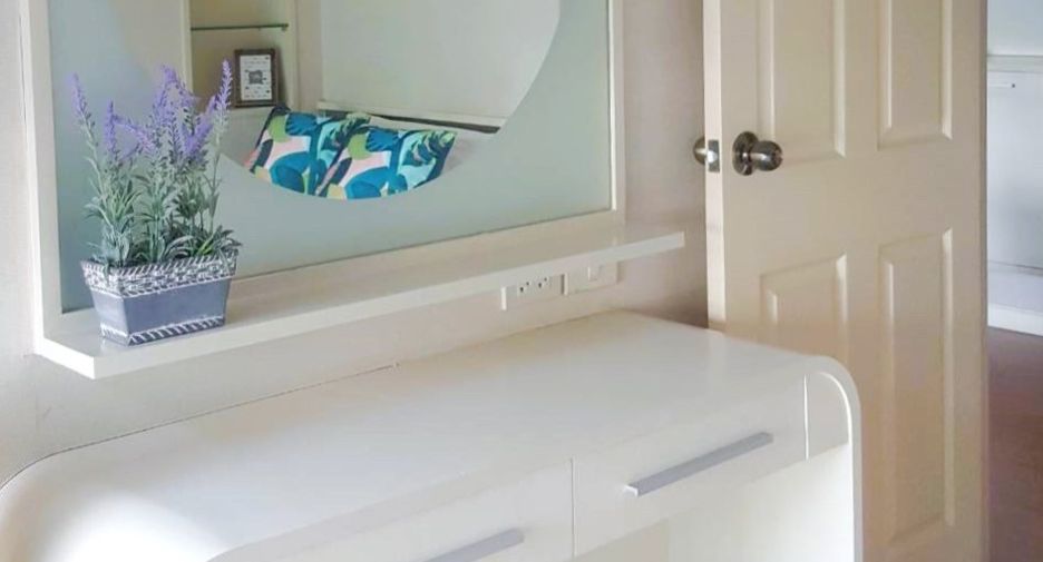 Condo en alquiler de 2 habitaciones 