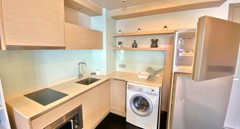 Wohnung zur Miete mit 1 Zimmer in Watthana, Bangkok