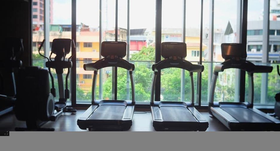 For rent 2 bedrooms condo in Khlong Toei, Bangkok