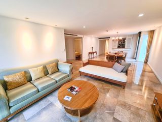 For rent 3 bedrooms condo in Sathon, Bangkok
