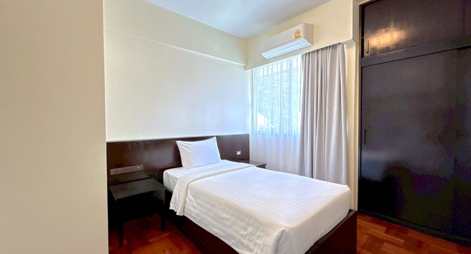À louer 4 chambres condo à Khlong Toei, Bangkok