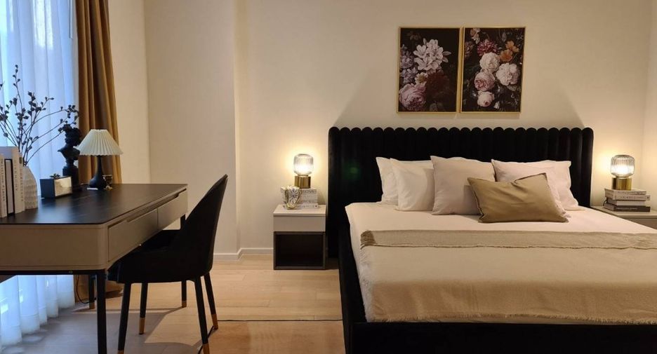 Condo en alquiler de 3 habitaciones en Khlong Toei, Bangkok