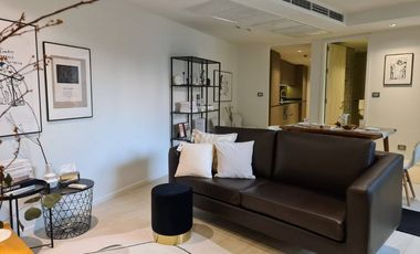 Condo en alquiler de 3 habitaciones en Khlong Toei, Bangkok
