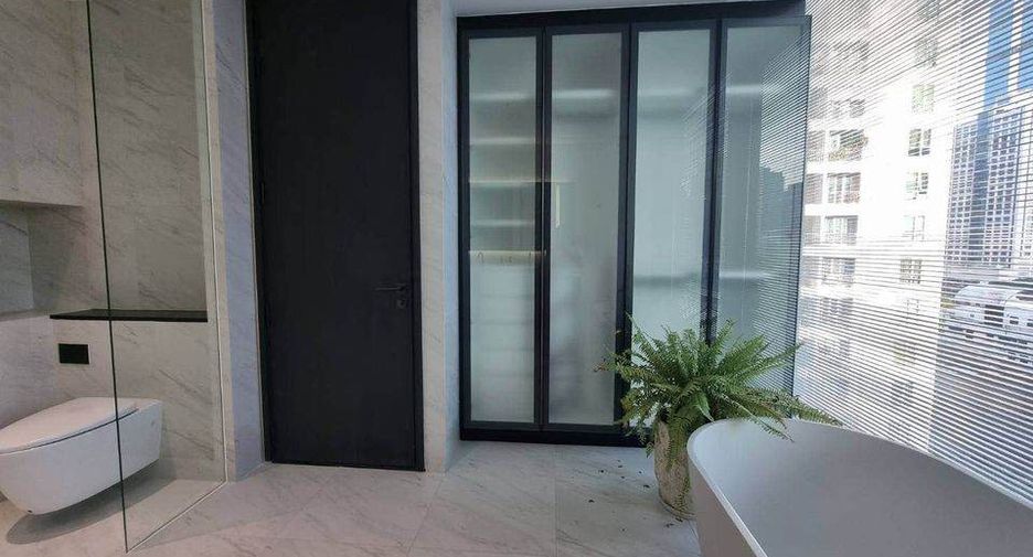 Condo en alquiler de 2 habitaciones 