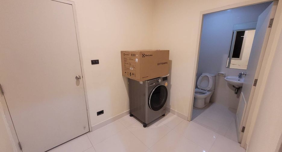 Condo en alquiler de 2 habitaciones en Watthana, Bangkok