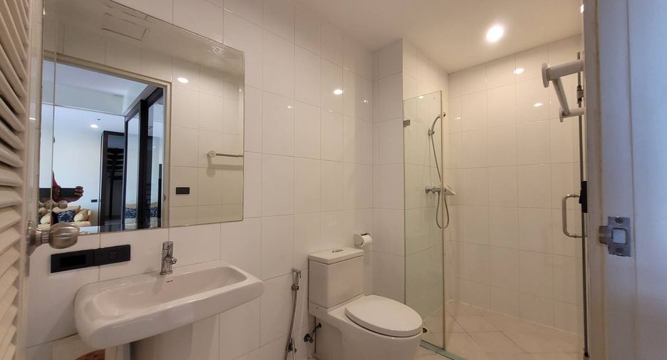 Condo en alquiler de 2 habitaciones en Watthana, Bangkok