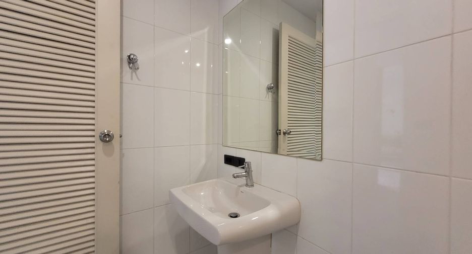 Condo en alquiler de 2 habitaciones en Watthana, Bangkok