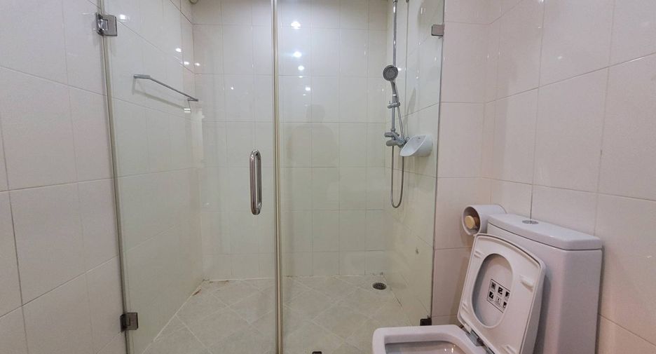 Condo en alquiler de 2 habitaciones en Watthana, Bangkok