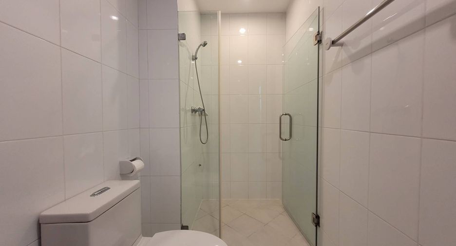Condo en alquiler de 2 habitaciones en Watthana, Bangkok