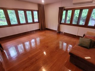 For rent 3 bedrooms house in Watthana, Bangkok