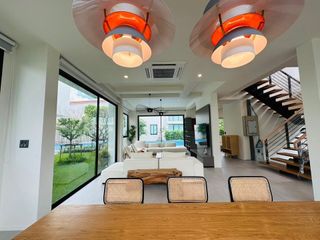 Haus zur Miete mit 3 Zimmer in Khlong Toei, Bangkok