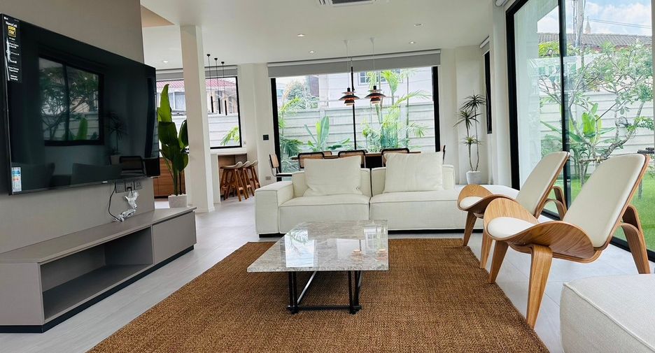 ให้เช่า 3 ห้องนอน บ้านเดี่ยว ใน คลองเตย, กรุงเทพฯ