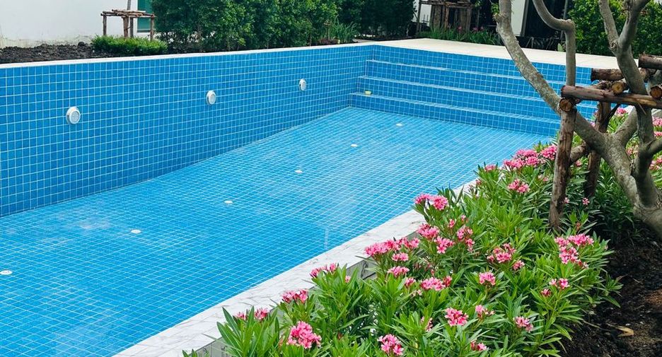 For rent 4 ベッドルーム house in Watthana, Bangkok
