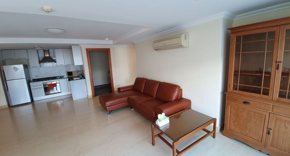 For rent 2 ベッドルーム condo in Watthana, Bangkok