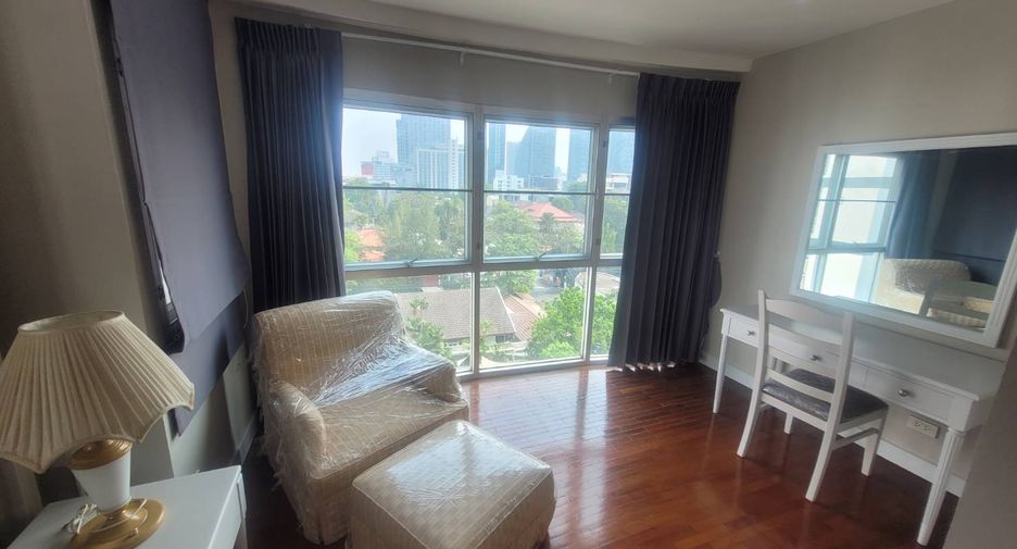 À louer 3 chambres condo à Watthana, Bangkok