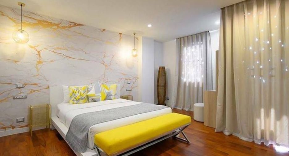 Condo en alquiler de 5 habitaciones en Pathum Wan, Bangkok