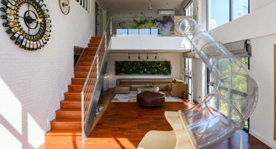 Condo en alquiler de 5 habitaciones en Pathum Wan, Bangkok