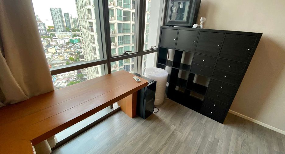 À louer 2 chambres condo à Khlong Toei, Bangkok