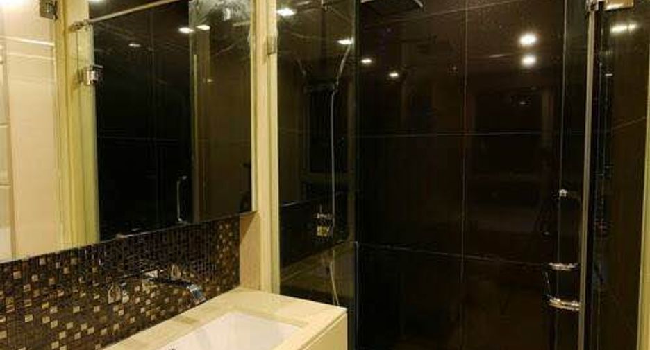 Condo en alquiler de 2 habitaciones en Watthana, Bangkok