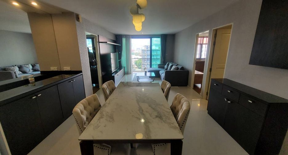 For rent 2 bedrooms condo in Khlong Toei, Bangkok