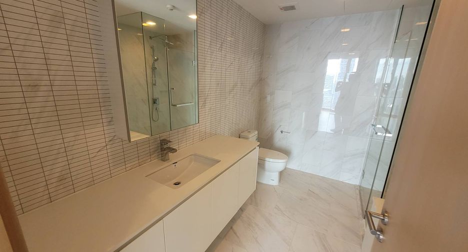 Wohnung zur Miete mit 3 Zimmer in Watthana, Bangkok