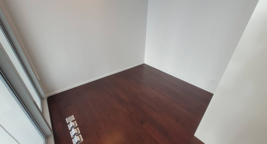 Wohnung zur Miete mit 3 Zimmer in Watthana, Bangkok