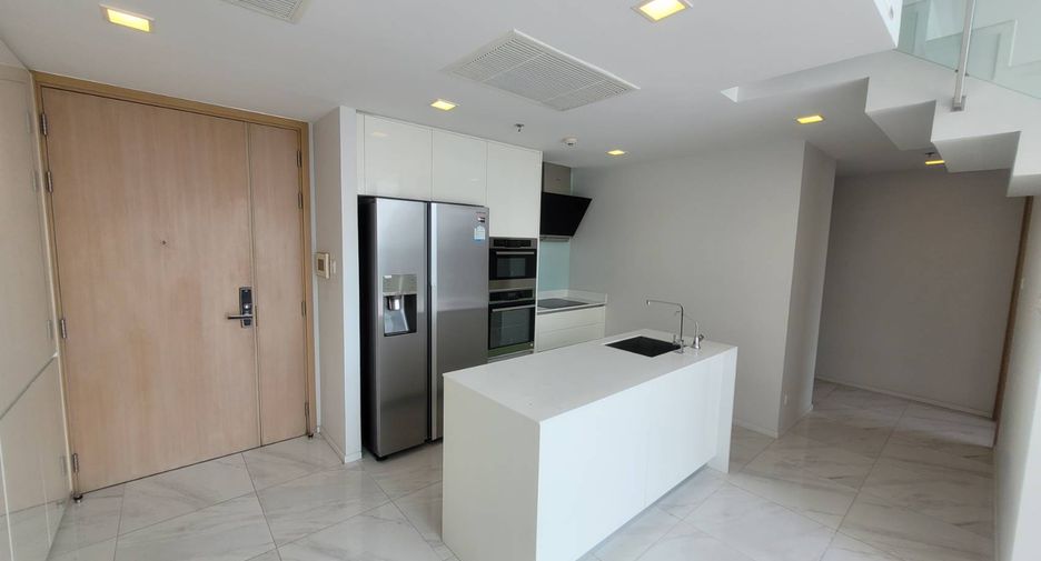 Wohnung zur Miete mit 3 Zimmer in Watthana, Bangkok