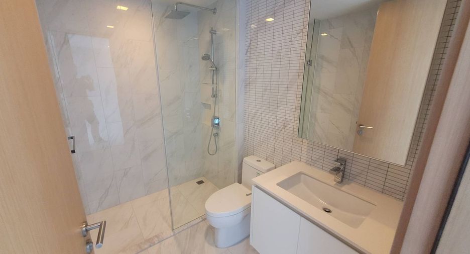 Wohnung zur Miete mit 3 Zimmer in Watthana, Bangkok