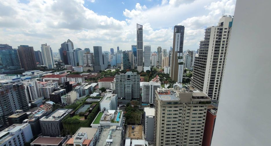 Wohnung zur Miete mit 3 Zimmer in Watthana, Bangkok