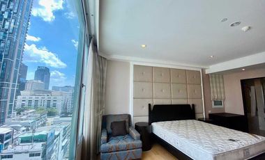 À louer 4 chambres condo 