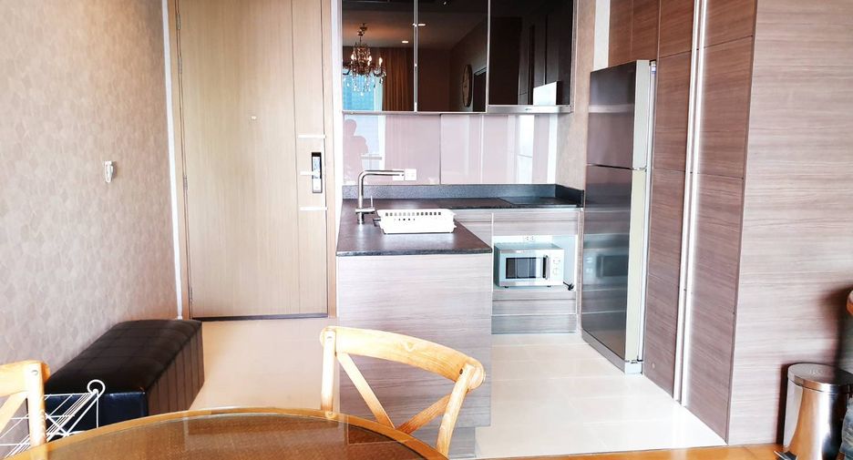 Condo en alquiler de 2 habitaciones en Watthana, Bangkok