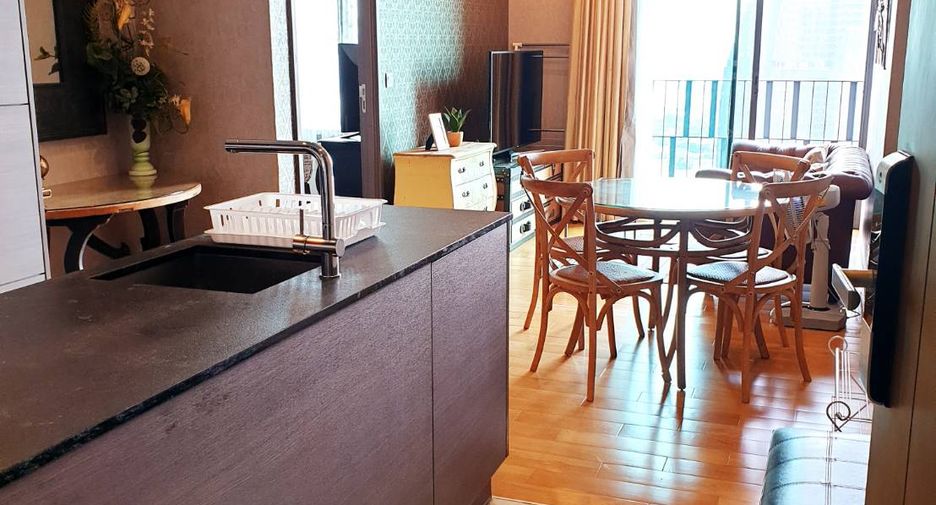 Condo en alquiler de 2 habitaciones en Watthana, Bangkok