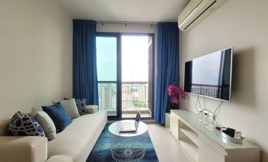 For rent 1 bed condo 