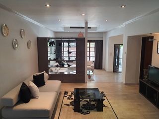 For rent 3 bedrooms townhouse in Khlong Toei, Bangkok